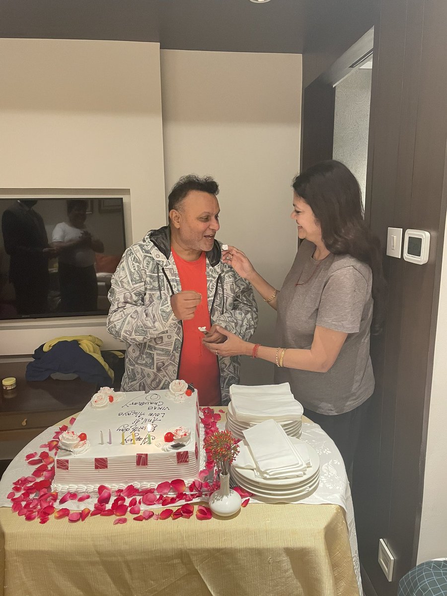Happy birthday!!! Loads of luv n joy 💕🎂❤️💕
<a href="/Anilsharma_dir/">Anil Sharma</a> <a href="/iutkarsharma/">Utkarsh Sharma</a> <a href="/kairvina/">Kairvina</a>
