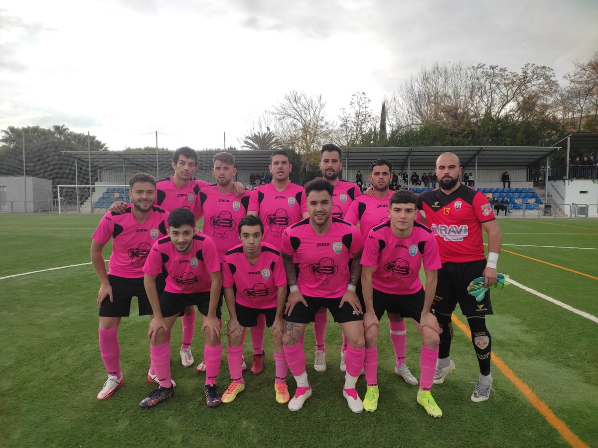 🔴 Directo | ¡Final en el Calatraveño!

#AtléticoMenciano - 0

#CórdobaCFSAD - 2 

👉 La falta de acierto en los metros finales condeka al cuadro menciano ante el líder de la categoría. Más de 200 personas se dieron cita en el Calatraveño.