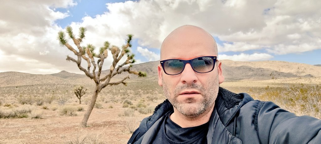djfrancisdavila's tweet photo. Electric Future Festival
Thanks for having me 🙏
#offthegridcampout #California https://t.co/etwQidfeYM
