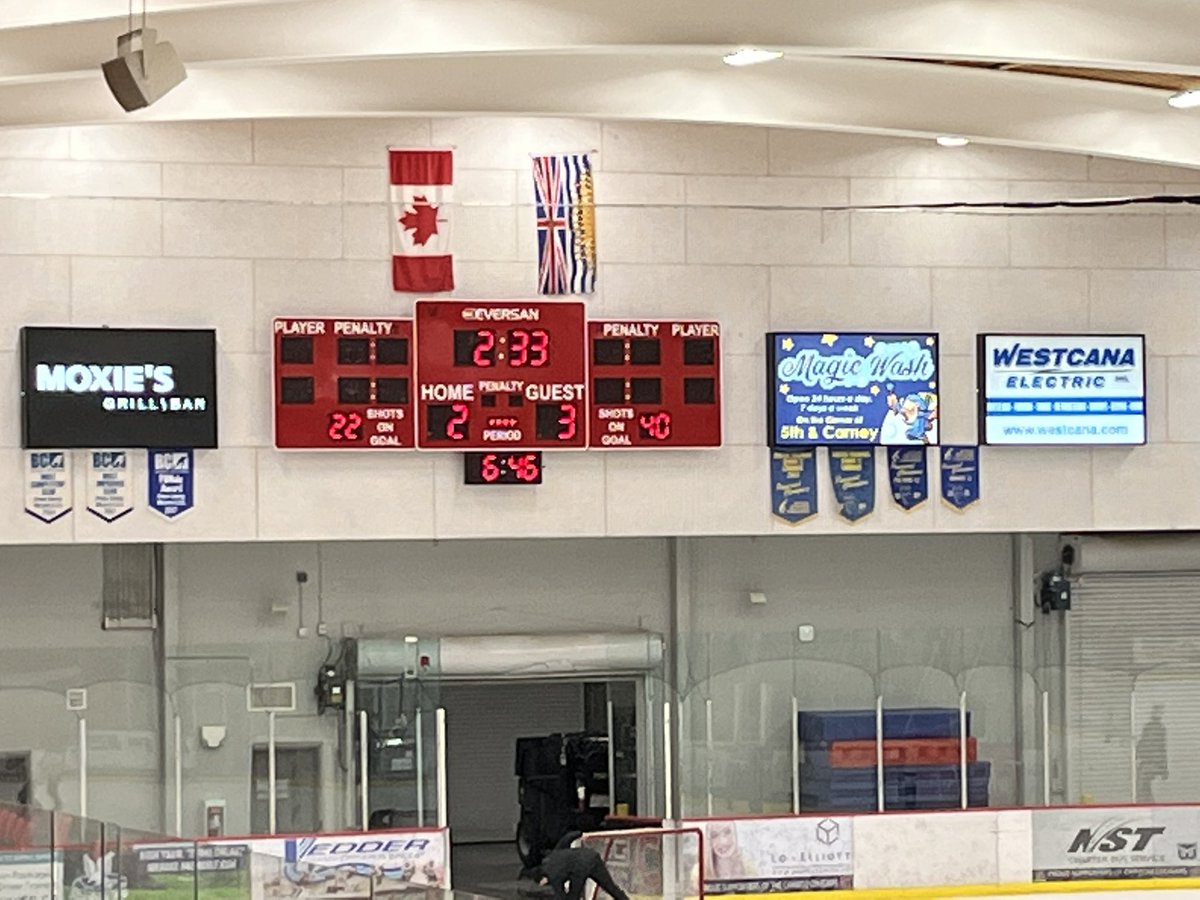 mrslaursen2's tweet photo. Regular season is a wrap @KalebMiller0701  🏒🥅 #detailsmatter https://t.co/RUZio38KXE