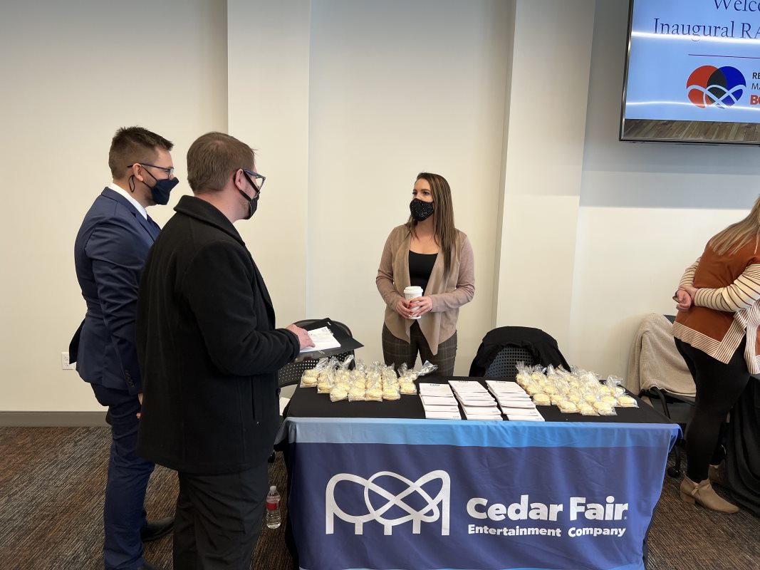 bgsu's tweet photo. Last month, the #BGSU Cedar Fair Resort and Attraction Management program hosted its inaugural Career Fair in Sandusky. Over 100 students and 40 employers participated! Learn more about #BGSURAAM at our next virtual session on March 23. ℹ️ https://t.co/kVU3dtZMvM https://t.co/NJu6clEbp8