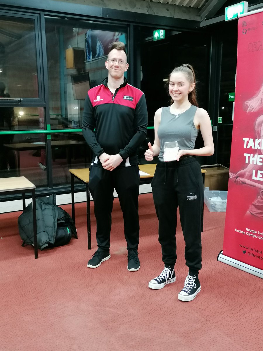 Gaileys1609's tweet photo. A very successful day for #TeamStephens and many @sqwales juniors at the Bristol University Bronze event with with Olivia winning the GU19 title and Louis the BU15. Great squash displayed, showing determination and resilience throughout. Well done both, proud as always 🎉💪🏴󠁧󠁢󠁷󠁬󠁳󠁿 https://t.co/6w2k1X7GDe