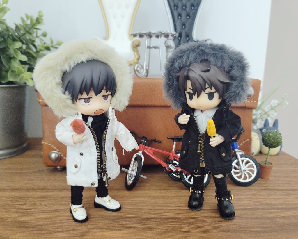 #전독시 #오비츠 #중혁독자
"흠..이것이.." " ...???"
"동족상잔의 비극" "싸우자 유중혁 덤벼라"