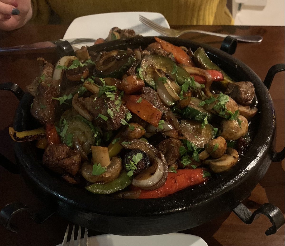 Just been out for our first Bulgarian meal … what a treat, the food was sooo delicious!