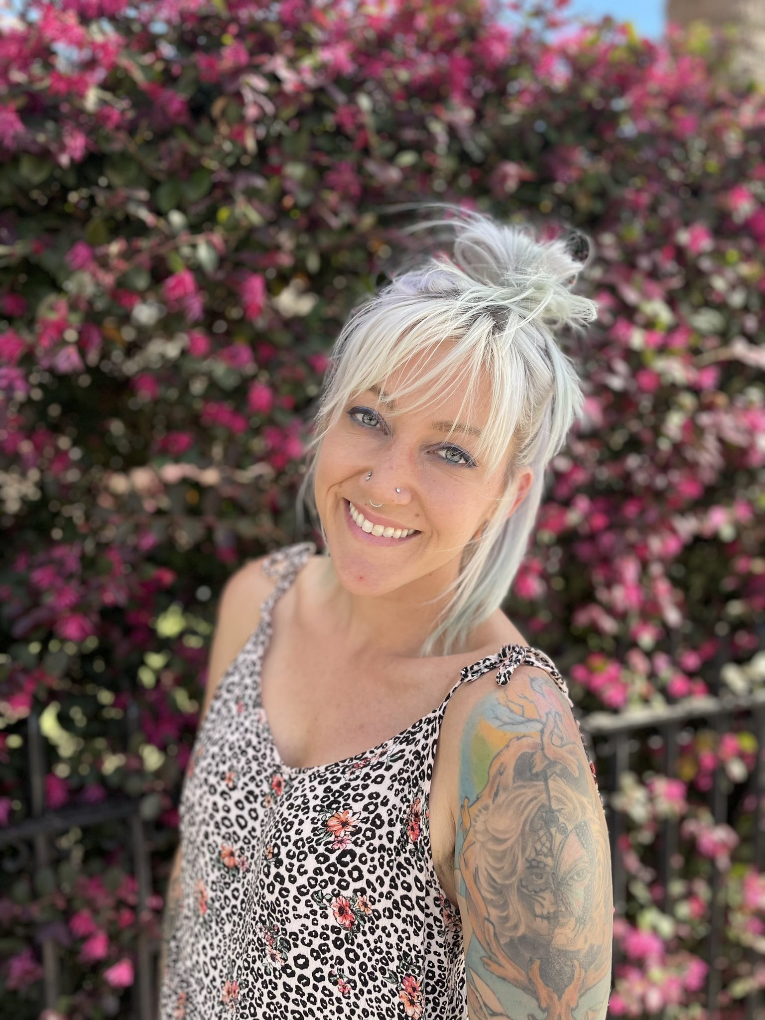 Taylor Raz on Twitter: "🌸 love from Charleston https://t.co/7m4Jz14Jn1