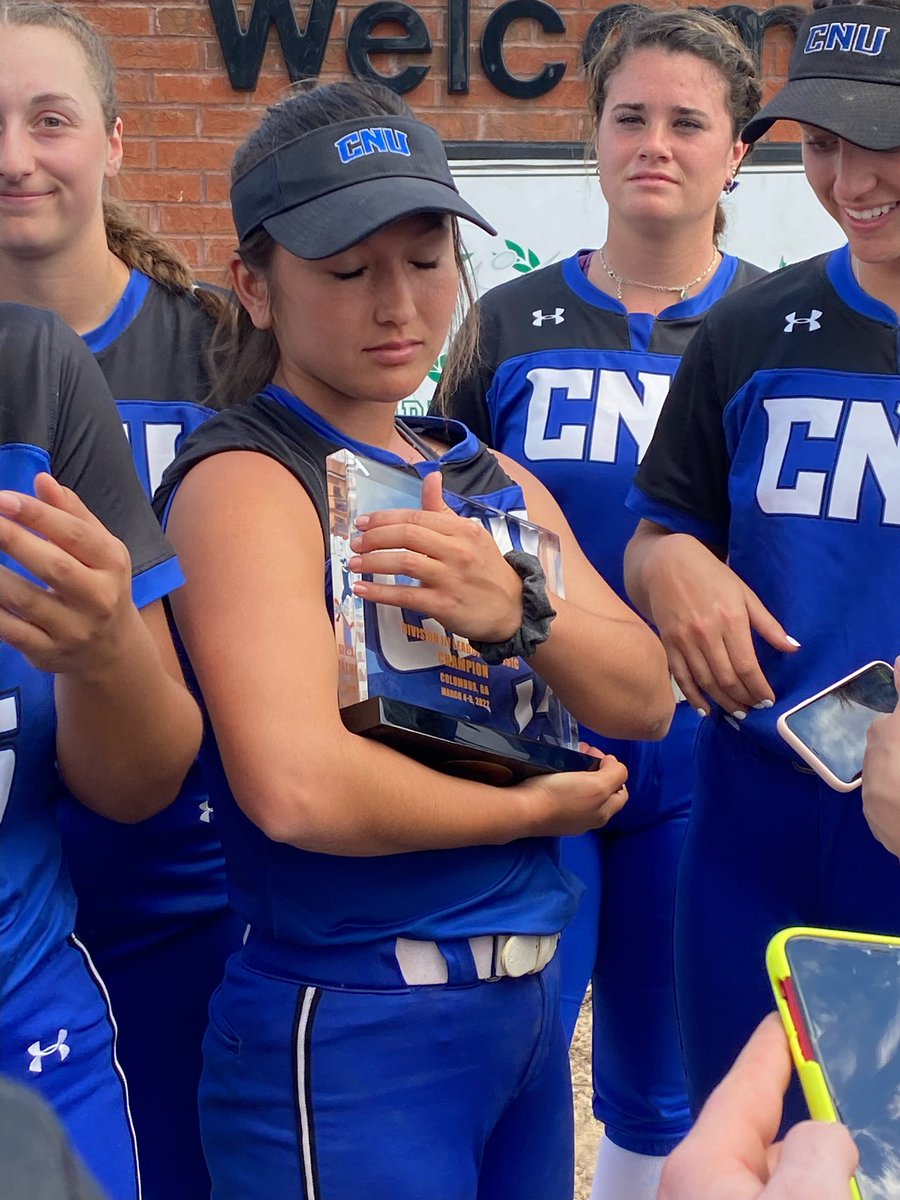 subject has secured the bag ✅