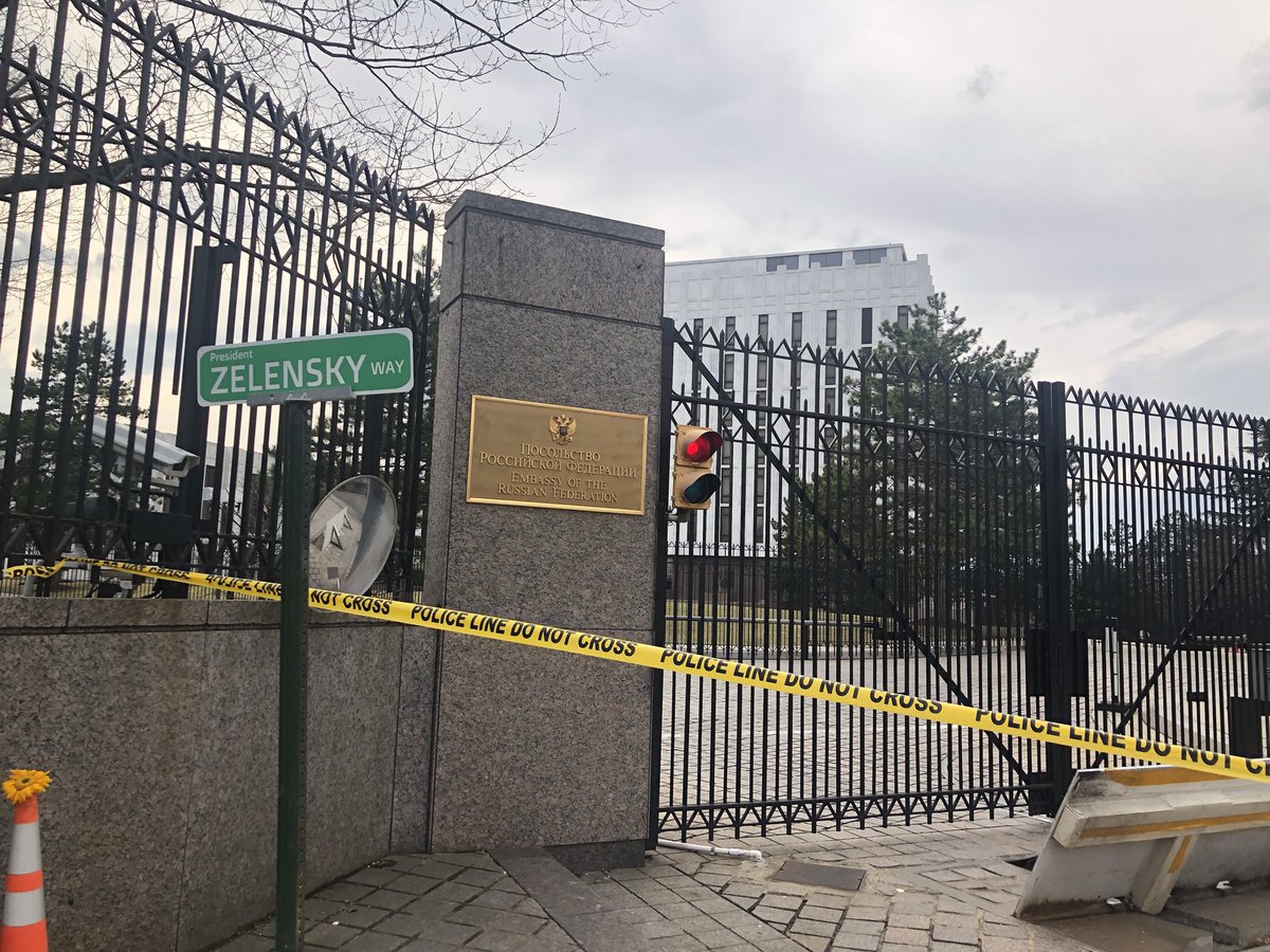 Claude Taylor tweet media