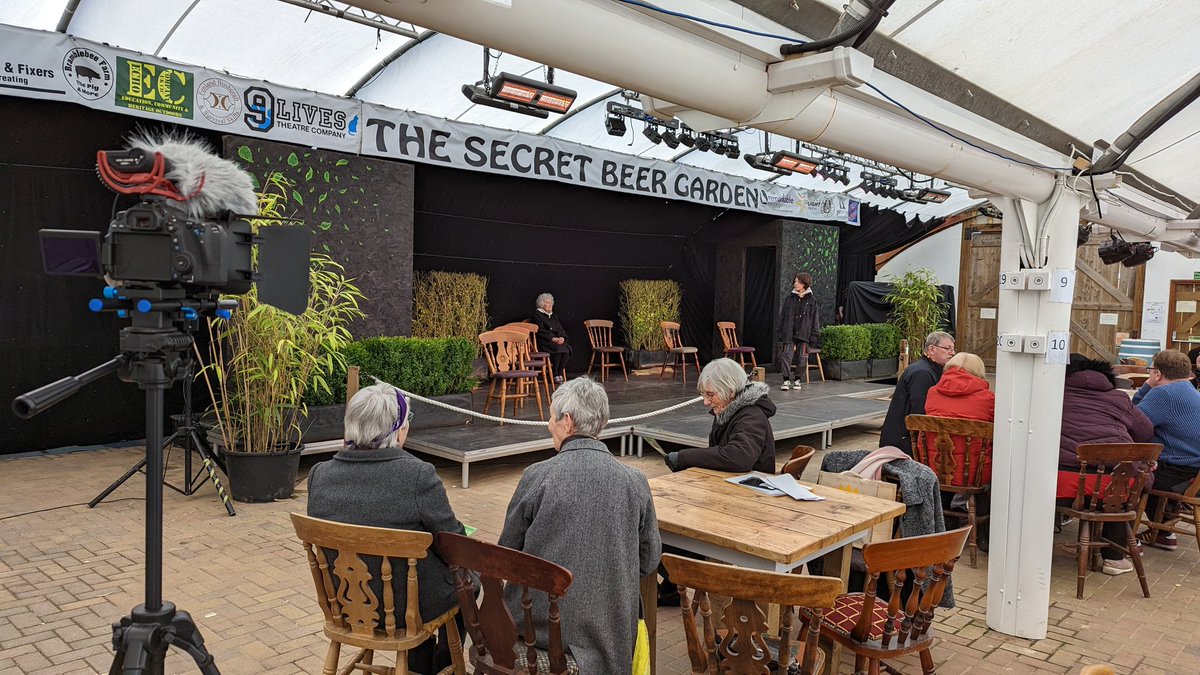 Today I did a videography job for the first time in at least 4 years and I had an absolute blast! 

Such great fun with such great people, check these accounts out for excellent content and things to buy!

<a href="/MissAnnieLarkin/">🍂Little Miss Larkin🍂</a> 
<a href="/thehappypawsco/">The Happy Paws Company</a> 
<a href="/9LivesCompany/">Nine Lives Theatre Company</a> 

#videography