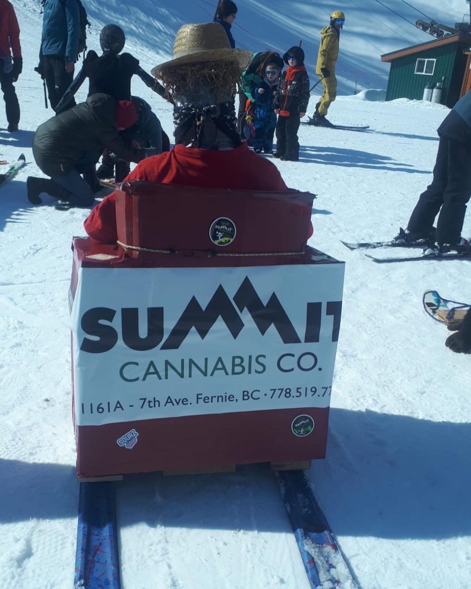 SummitCanCo's tweet photo. Happy Griz Days Fernie
We look forward to seeing you at the Raging Elk Dummy Downhill – Fernie Alpine Resort
We are open all day if you want to pop by the shop and say hello. See you at the race
#grizdays #fernie #raging #elk #dummy #downhill @SkiFernie #summitcanco https://t.co/rodYwWChWi