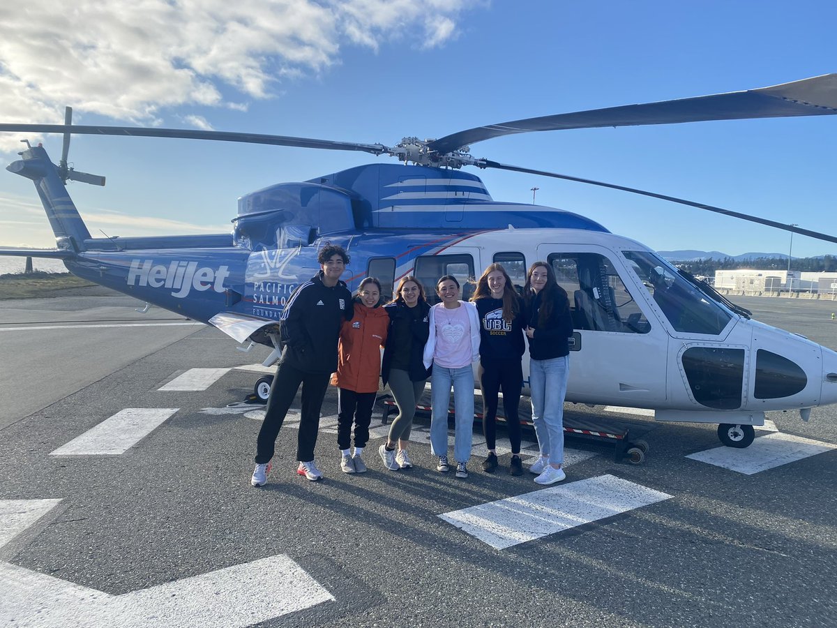 HopeandHealth4l's tweet photo. Thank you @Helijet for the lift so these amazing coaches may attend NCCP Aboriginal Coaching Module certification today at @KwumutLelum in partnership with @ISPARCBC 🤲🏼@ubctbirds athletes well represented +  @WhitecapsFC Kid Captain / junior coach @musqueam Richard #dreamteam https://t.co/dRHFOfiDAL