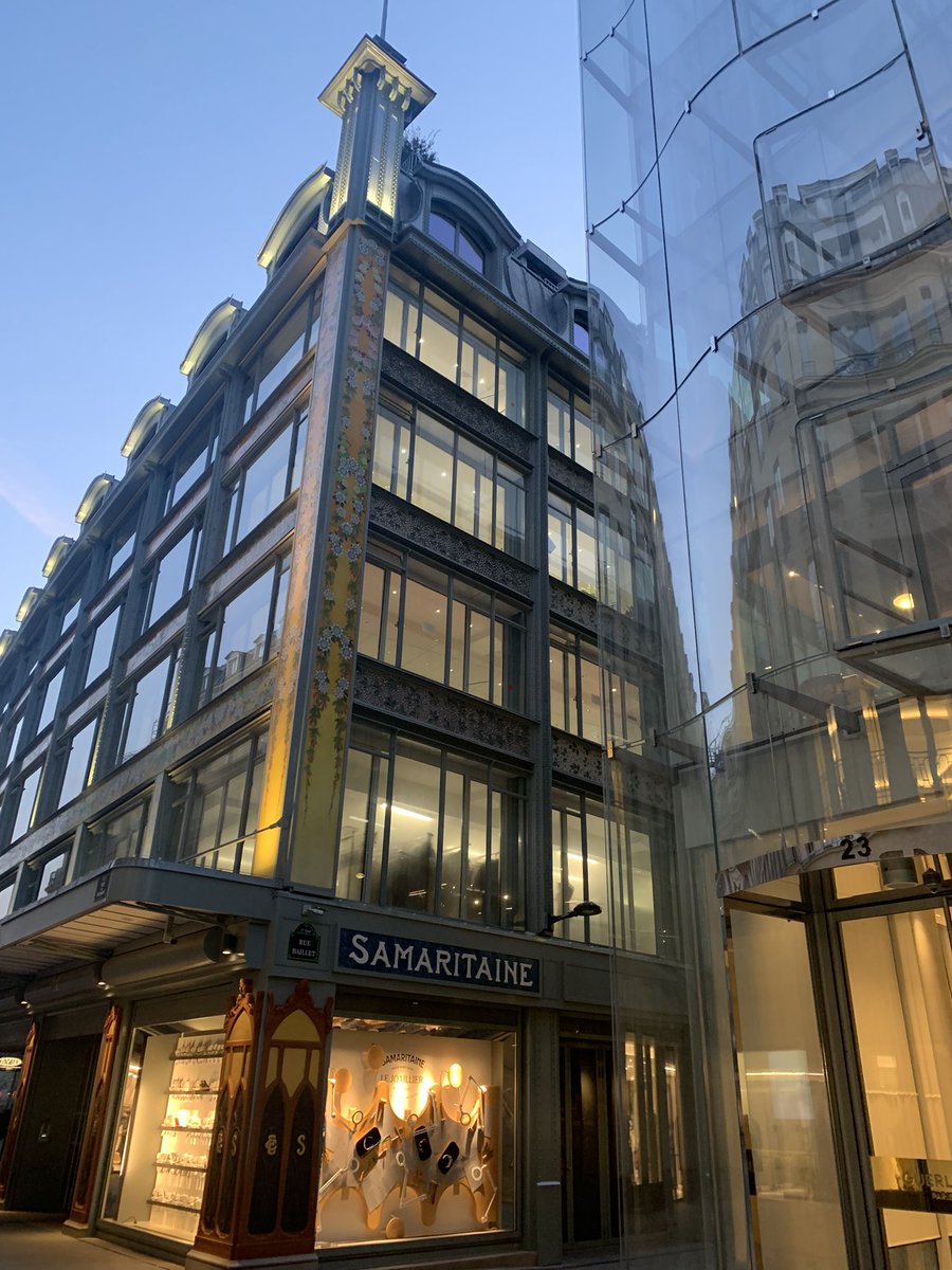 PigeAxelle's tweet photo. Bien finir le week-end à la samaritaine @LVMH https://t.co/NL1kzzHYW1