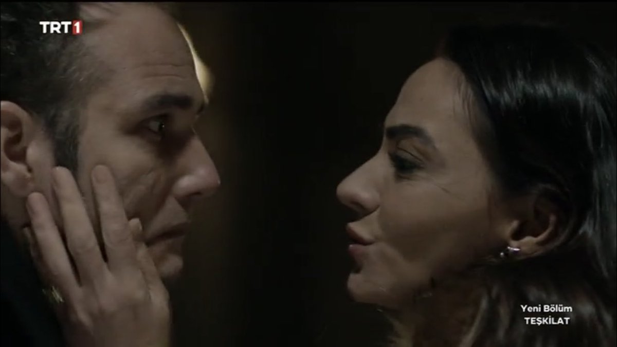 ahhh ebru ve uzay 🥺💔

#ZehSer #GeriAdımYok