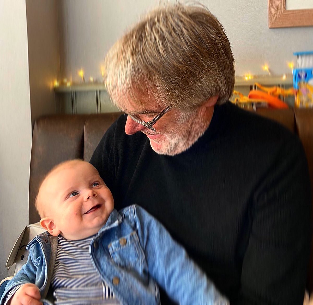 Alex Dyke tweet media