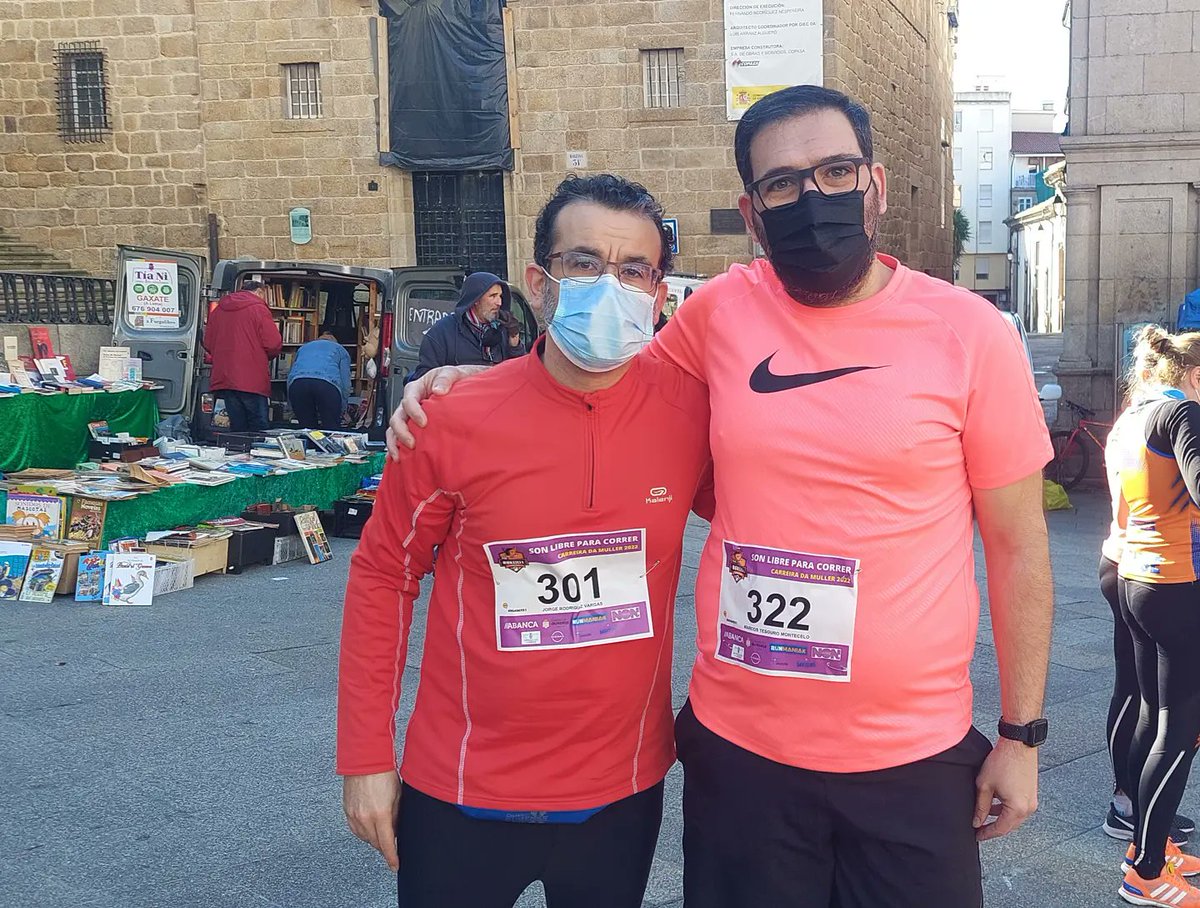 omtesouro's tweet photo. Non son bos momentos os que se están a pasar, pero nada mellor que un pouco de #running na #CarreiraDaMuller organizada pola xente de #Runmaniak para desconectar, reivindicar e xuntarse coas compis e cos compis #runners de #Ourense https://t.co/x0HZg9qqMJ