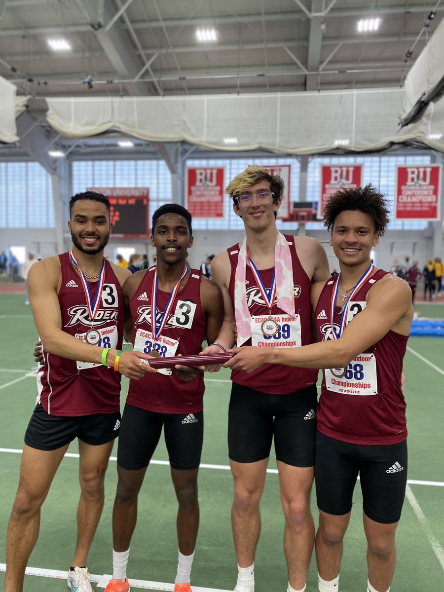 RIDER RECORD! ALL EAST!

The men’s 4x800m of <a href="/NathanA76506725/">Nathan Armstrong</a>, <a href="/DerianStianche/">Derian Stianche</a>, @herediakevin88 and <a href="/snyder1702/">Tam</a> break the school record for 3rd in 7:27.03!

<a href="/RIDERATHLETICS/">Rider Athletics</a>