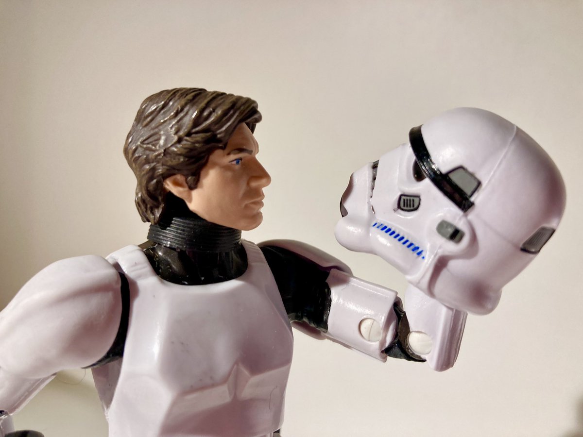 AlvaroGP31's tweet photo. Hanlet. (N).
What if Star Wars had been written by Shakespeare?
-
What if Hamlet had been written by George Lucas?
-
“To be, or not to be, that is the question”.
-
Han-let Solo.
#HanSolo #Solo #StarWars #Shakespeare #elfancine #eltroblogdita #ÁlvaroGP #Hanlet #Hamlet #WhatIf https://t.co/Wi7P1i8sjc