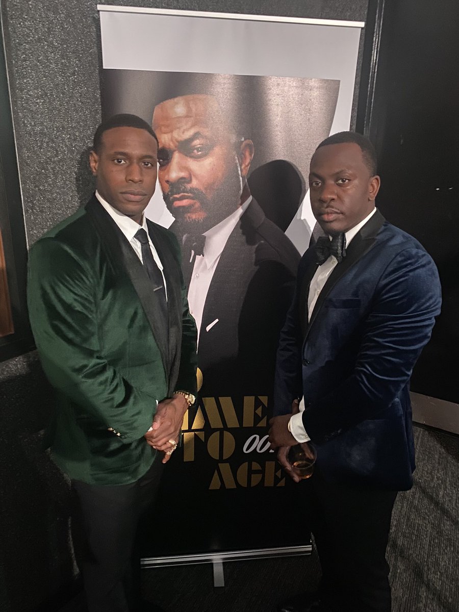 _Atodd_'s tweet photo. You had to have been there #actor #cw #atodd #randall https://t.co/udQevlF8xi