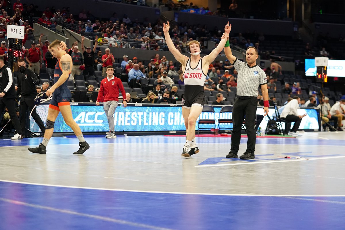 7 of 10 from <a href="/PackWrestle/">NC State Wrestling 🤼‍♂️</a> are into the ACC Finals tonight (7:00 PM on <a href="/accnetwork/">ACC Network</a>). 3 still alive in the consolation rounds (3:30 PM).

Team standings after semifinals:
NC State - 68.5
Va. Tech - 52.5
Pitt - 39.5
UNC - 30
UVA - 14.5
Duke - 4