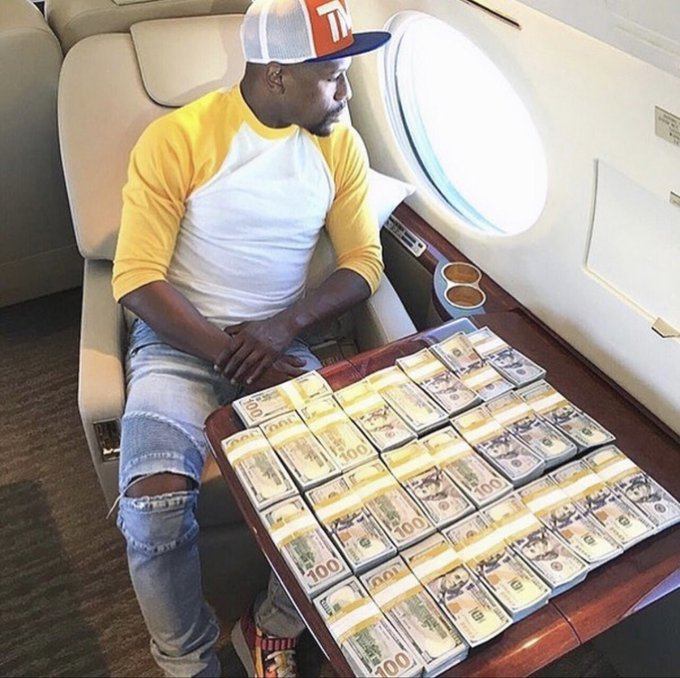 Floyd Mayweather with money