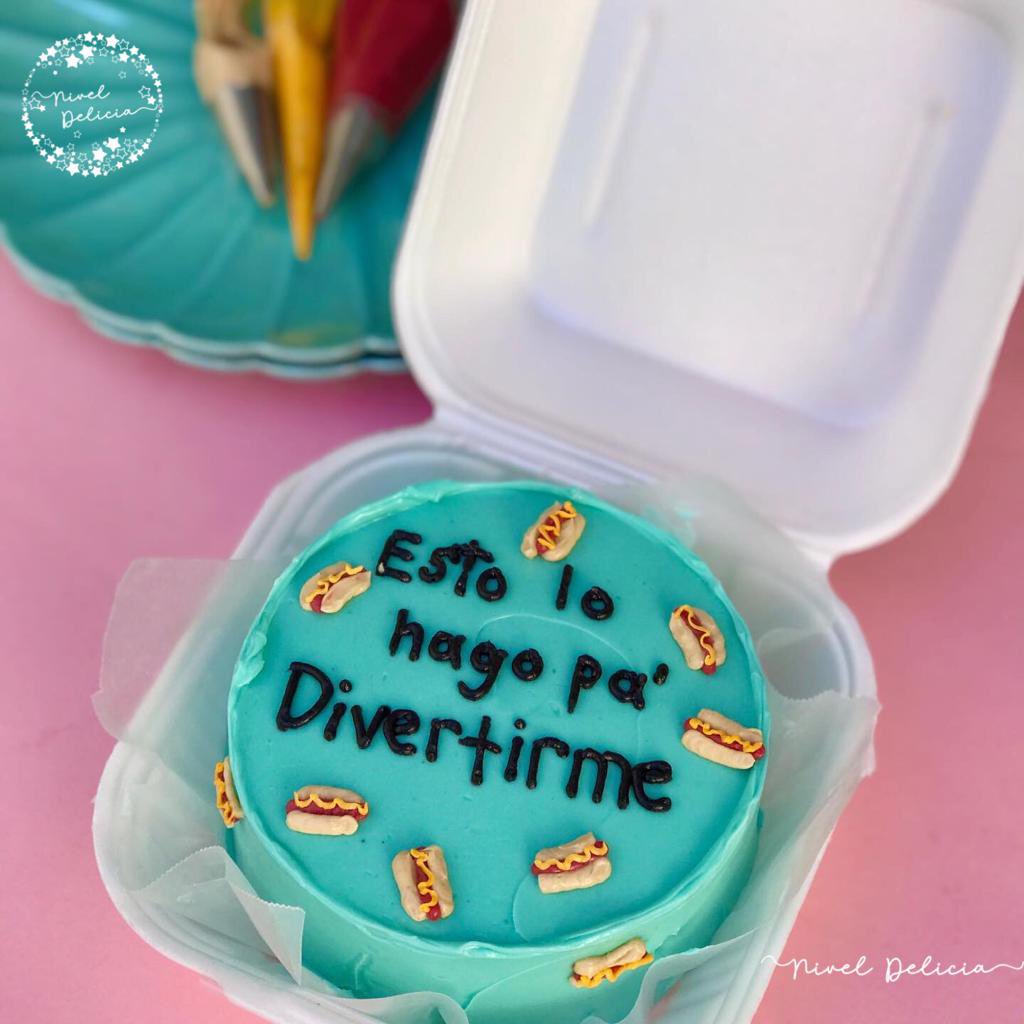 pastel de flork memes, LONCH BOX CAKE de DEFORMITO