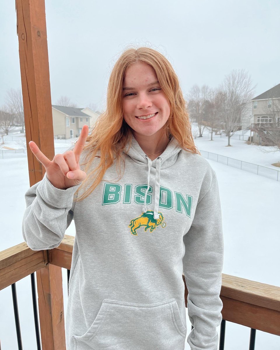 IzzySmith2022's tweet image. I’m excited to share my commitment to North Dakota State University! I am thrilled to have found a home where I can pursue my academic goals and play soccer at the next level! I want to thank my family, teammates, coaches and friends for supporting me! 🤘🏻 #gobison @NDSUsoccer
