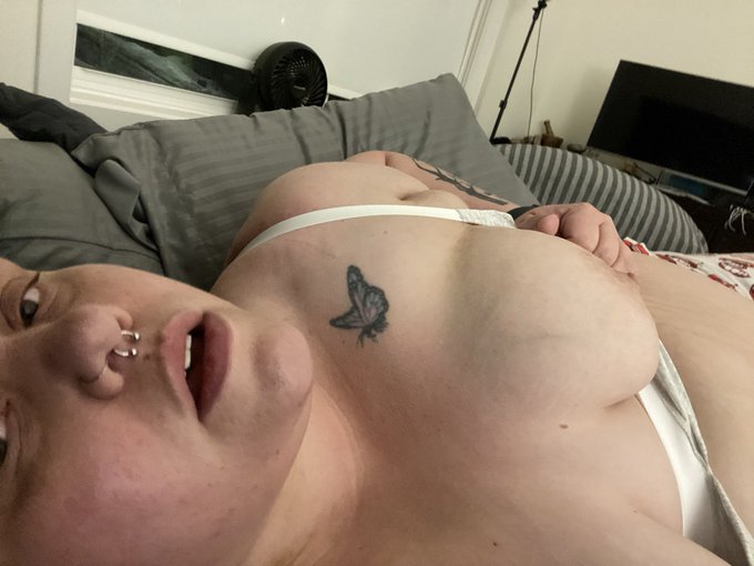 #bbw #nsfwtwt #nellatlas #camgirl https://t.co/Ma3m2ygO4H<a href="/tag/bbw"class="tags">#bbw</a><a href="/tag/nsfwtwt"class="tags">#nsfwtwt</a><a href="/tag/nellatlas"class="tags">#nellatlas</a><a href="/tag/camgirl"class="tags">#camgirl</a>