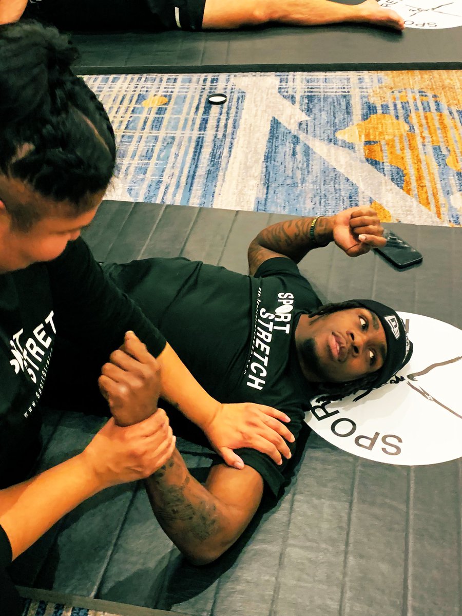Christy, LMT (@sportsmassageny) on Twitter photo <a href="/EricGalko/">Eric Galko</a> His recovery for the past 2 months during Combine training? <a href="/SportStretchUSA/">SportStretch® USA</a> 😜💪🏼 <a href="/EricGalko/">Eric Galko</a> His recovery for the past 2 months during Combine training? <a href="/SportStretchUSA/">SportStretch® USA</a> 😜💪🏼