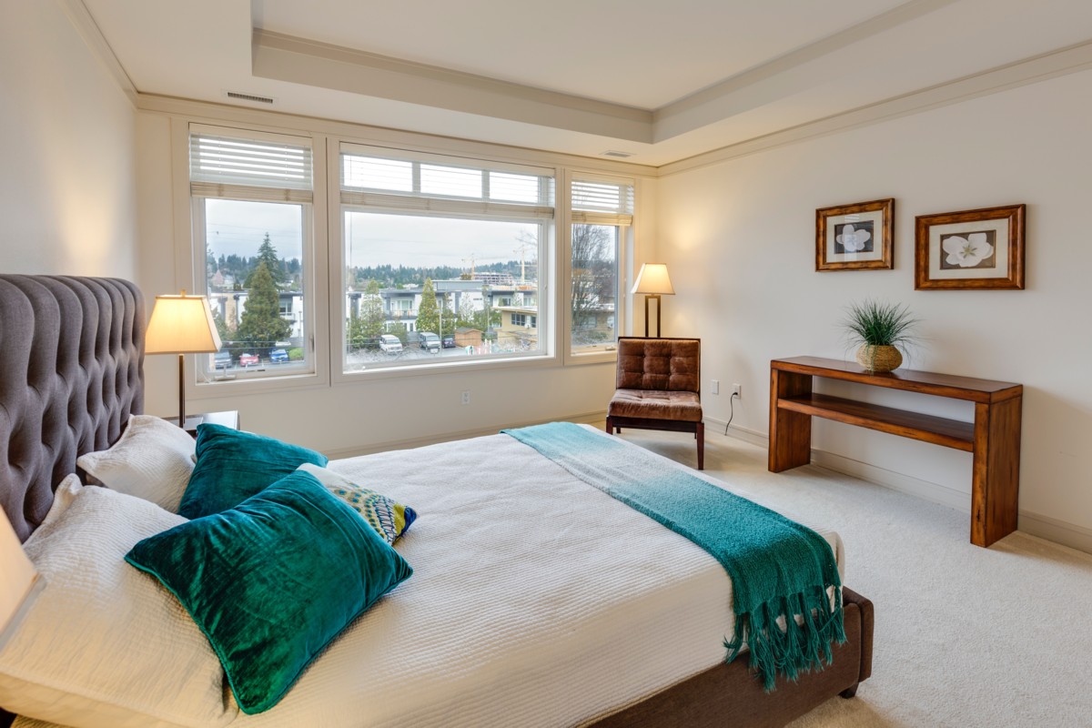 TheMcCartyTeam's tweet photo. If you are trying to get your home sold faster, painting your walls a neutral color like beige will allow potential buyers to better imagine themselves living in your home.
 
https://t.co/Q0FDHtV9G1 https://t.co/cAoDPd1pV6