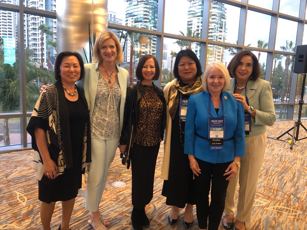 Great to see <a href="/calstate/">The CSU</a> presidents <a href="/JudySakaki/">Judy K. Sakaki</a> <a href="/CathySandeen/">Cathy Sandeen</a> @PrezJunn <a href="/CSUBakersfield/">CSUB</a> Lynnette Zelezny &amp; <a href="/PrezdelaTorre/">Adela de la Torre</a> at #ACE2022SD ⁦<a href="/ACEducation/">ACE</a>⁩