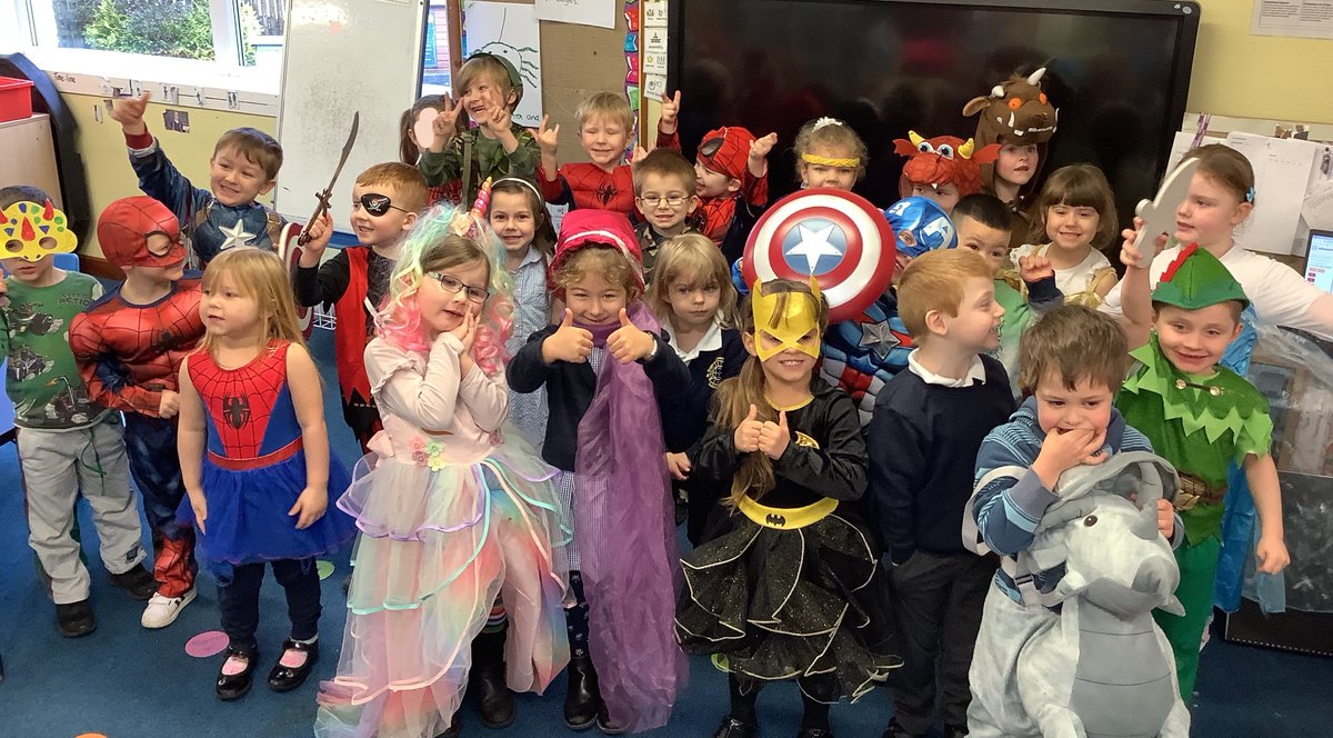 ADMAT_SSCA's tweet photo. What an amazing day Friday was celebrating 25 years of World Book Day. Every class took part in live digital author events, including with Michael Rosen and Catherine Rayner, as well as different activities within school. We love reading💙  #WorldBookDay @ChildrensBkShow https://t.co/zBjVRbjWqV