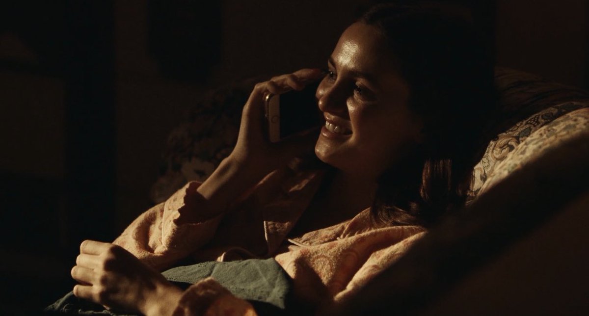 comfortfexi's tweet image. “aren’t you glad that we became friends?”