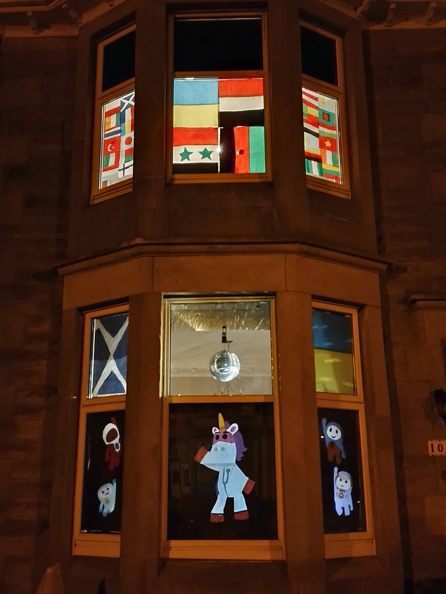 ClaireCraig_PT's tweet photo. @MountWindow is on again tonight and tomorrow! Come and see the @GoJetters dancing under our disco ball! https://t.co/FAKm1YYiNy
