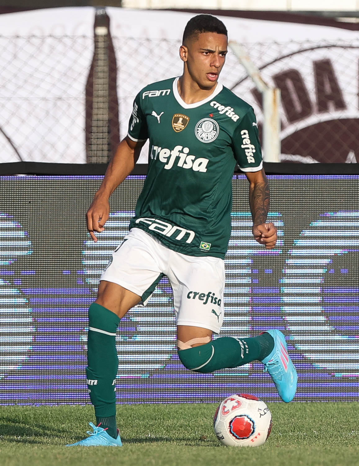 Footstats I2A on Twitter: 