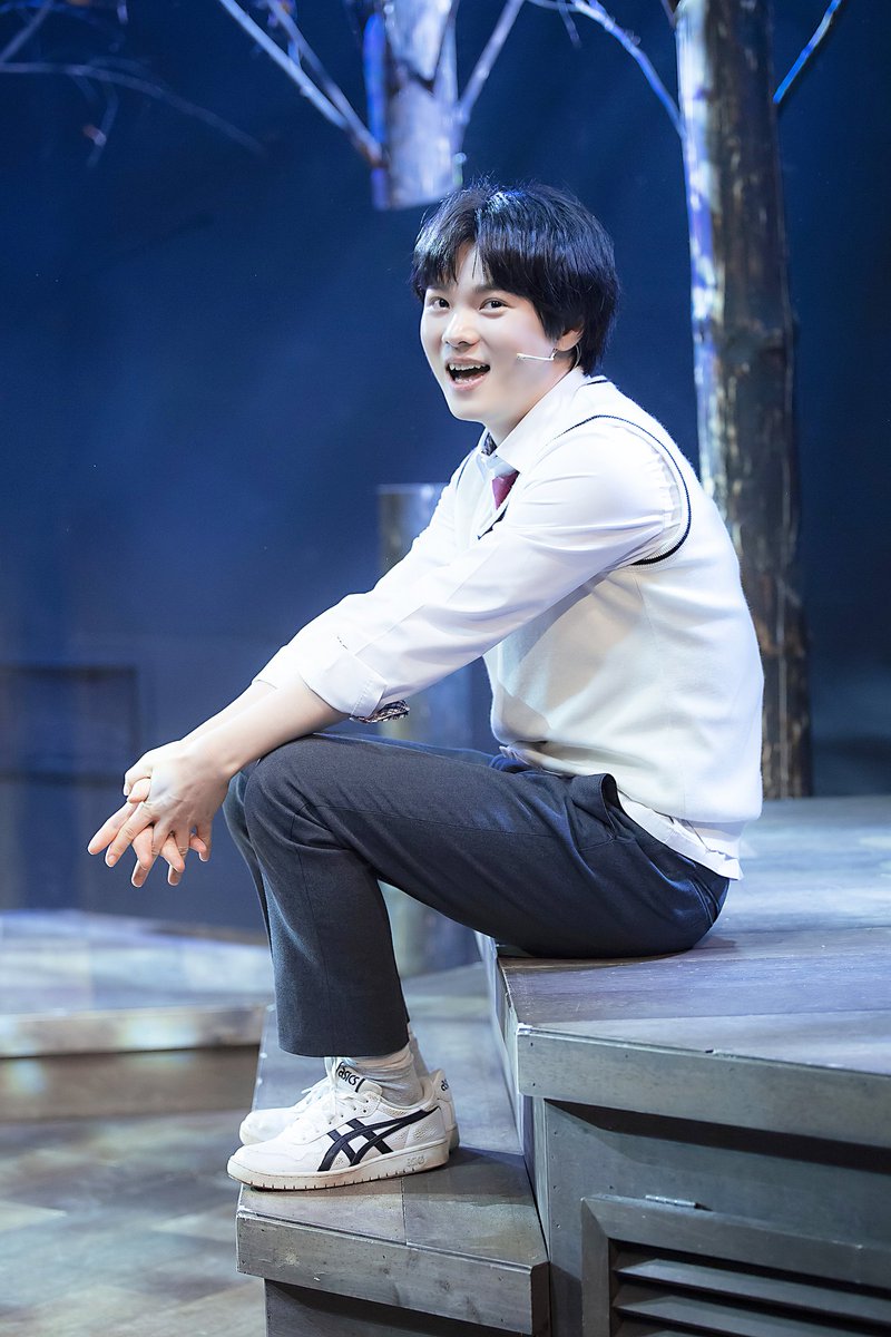 haeppi_pic's tweet photo. 220305 뮤지컬 더모먼트 커튼콜
소년 #송광일 https://t.co/n90JcYJglD