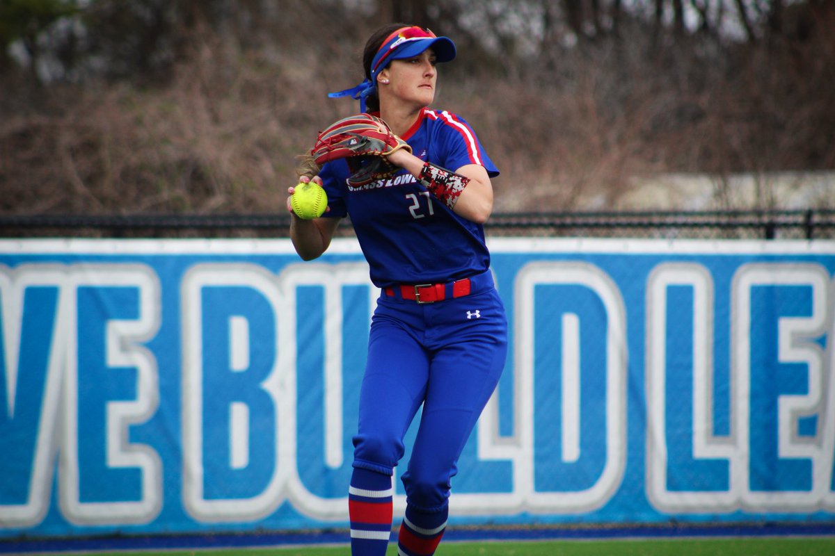 RiverhawkSB's tweet photo. On our Sunday best 😎

Two shutout dubs to conclude the weekend!

#UnitedInBlue | #AESB https://t.co/AniFa6PyAZ