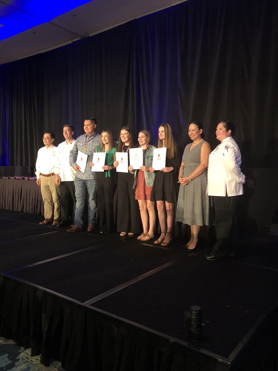 FRLAnews's tweet photo. Congratulations to Strawberry Crest High School for winning first place in the Culinary Competition! #FLProStart 
@ProStart https://t.co/Z8SDAOoHUx