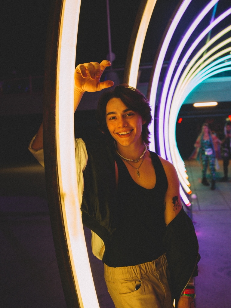 juicekrate's tweet photo. @bryceamckenzie x @idccarlos // @edc_lasvegas https://t.co/eWI5eBRZOu