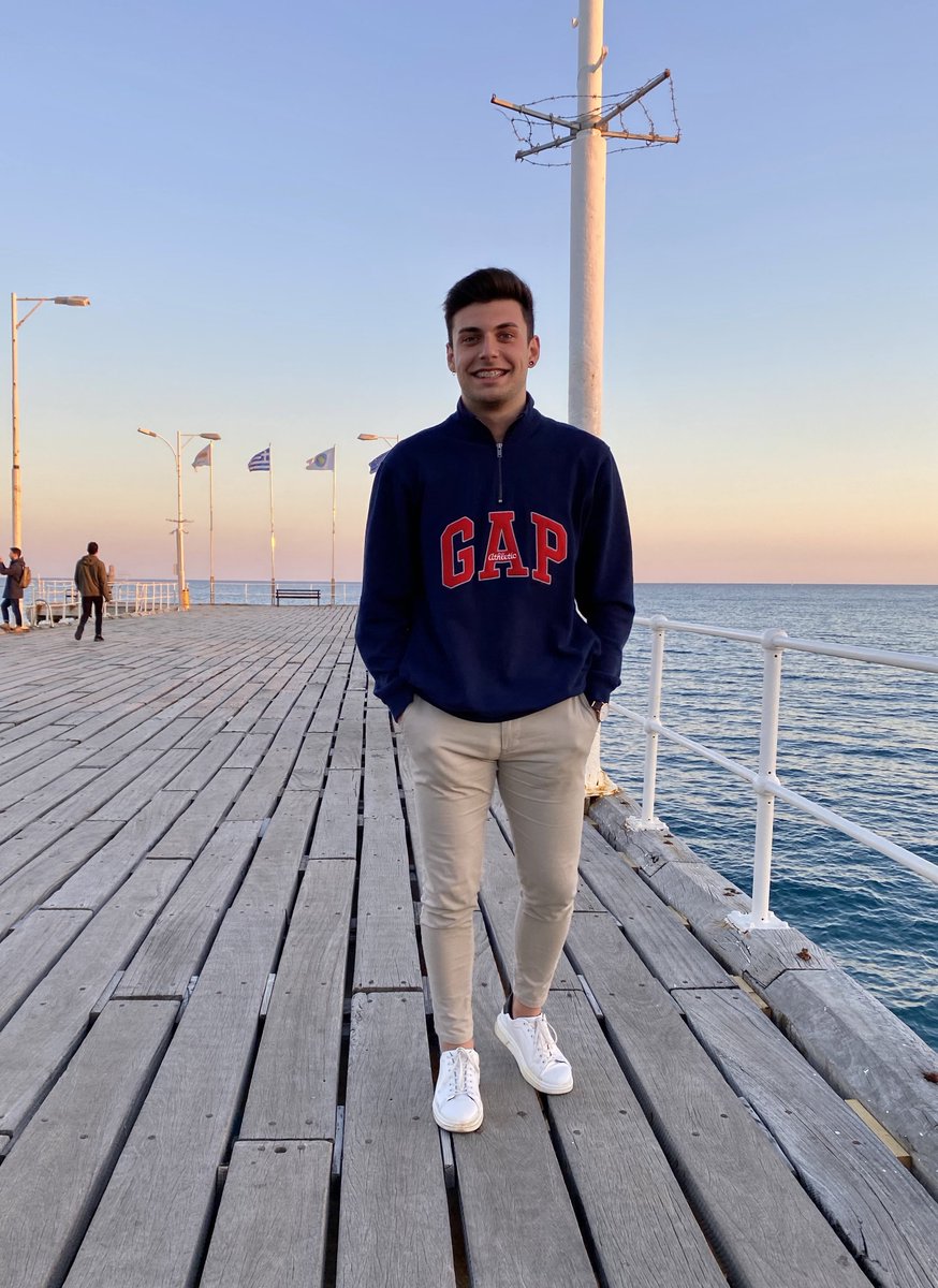 martinezq_'s tweet photo. 💙🧡 https://t.co/H2qQ78IJqH