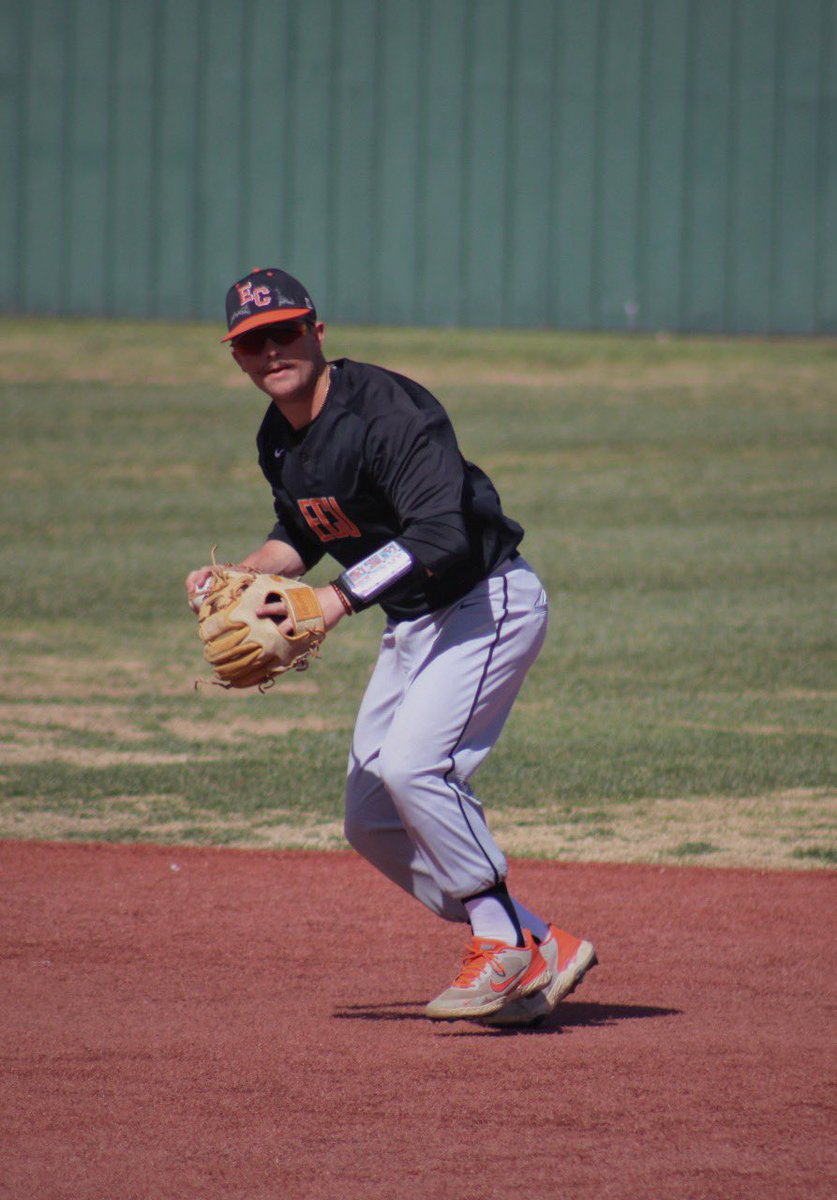 ECUTigersBSB's tweet photo. It’s not just a game, it’s deeper than that https://t.co/9A0NrVHWh1