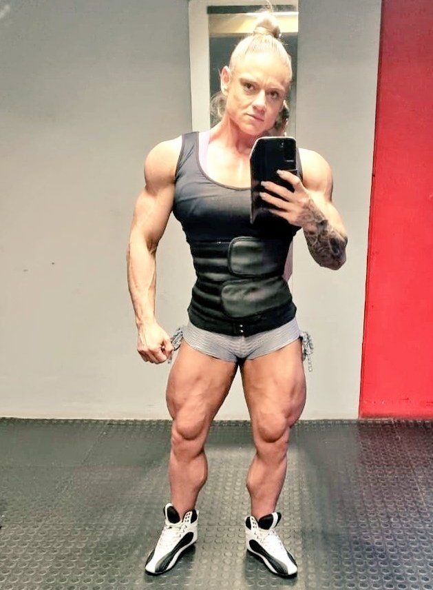 TIANA FLEX IFBB PRO tweet media