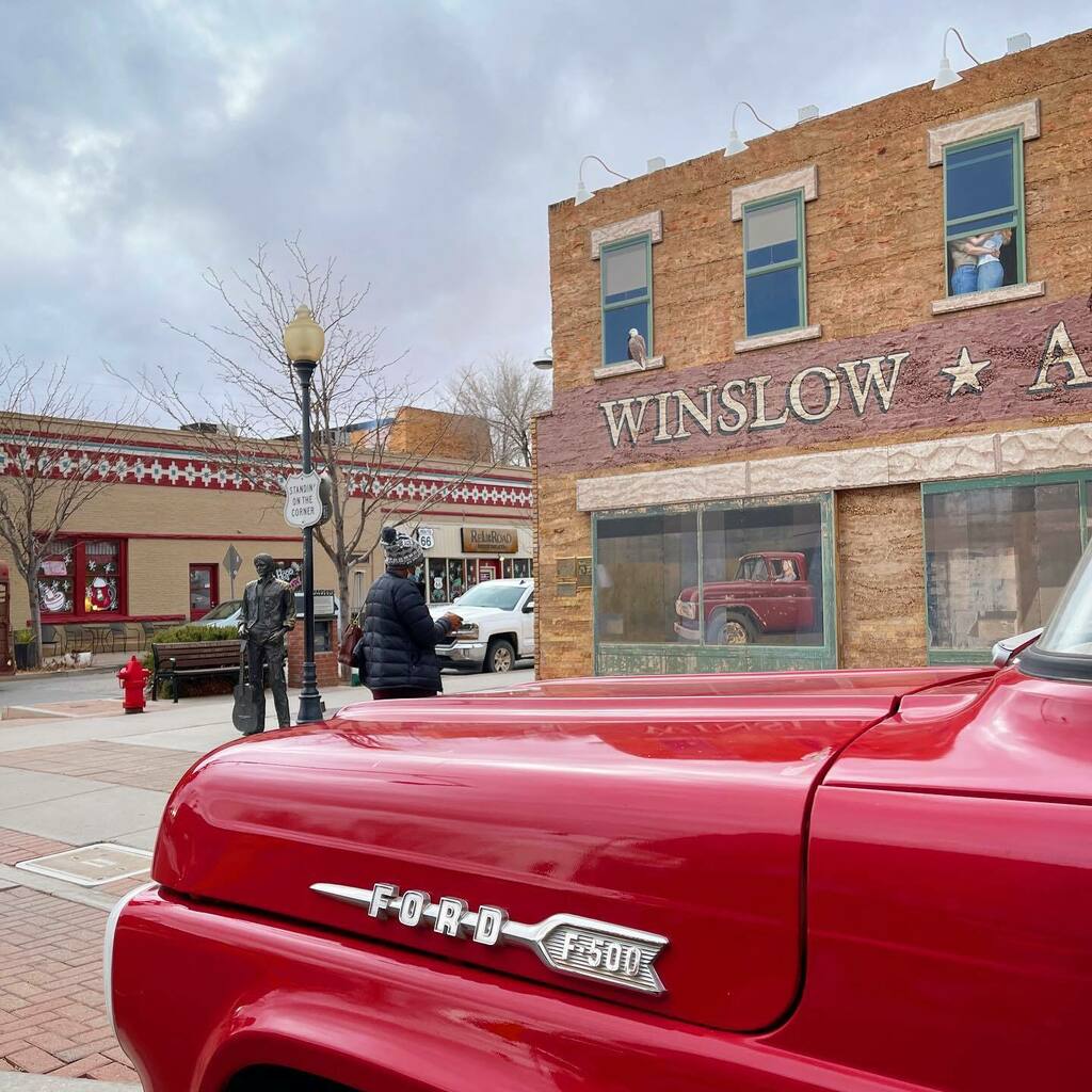 Well I’m standing on a corner in Winslow Arizona, and such a fine sight to see, it’s…. @relicroad_brewingco (if you don’t get the reference, you might be too young to be reading a beer blog {cough} <a href="/geoffnotjeff12/">Geoff Samuels</a> ). 

Although they’re not brewing their own beer quite yet, t…