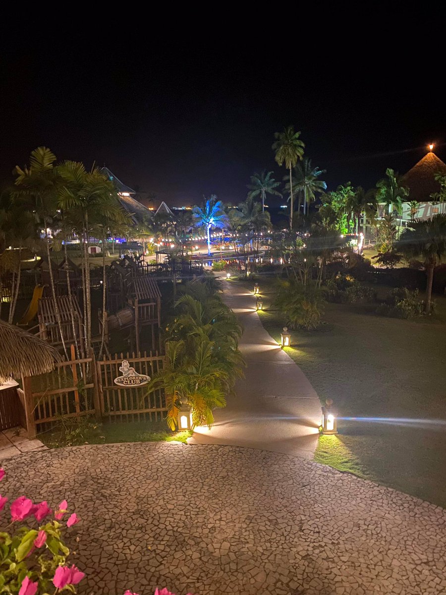 Nikaskw's tweet image. SUCCESSFUL TRIP TO #panama  #PanamaCity PART 1  See A Trip!?  Want A Trip!? Book A Trip !? @swb_expeditions