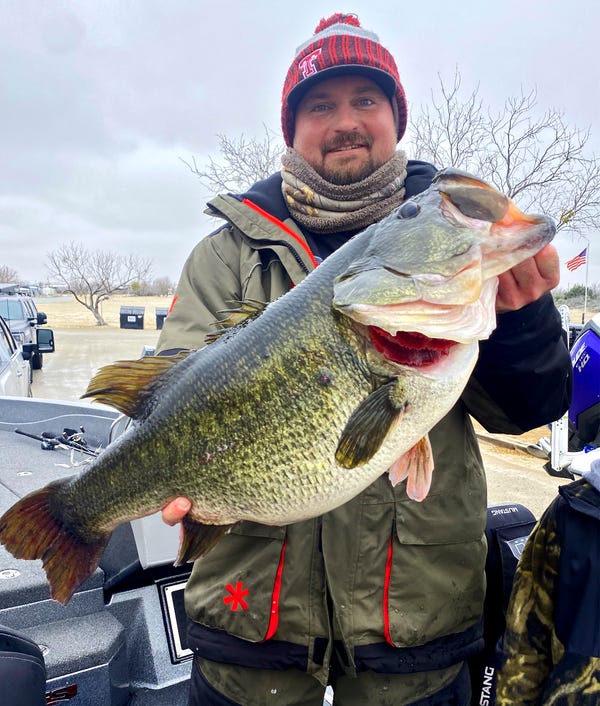 TheOklahoman_'s tweet photo. Here's why Oklahoma doesn't have a Sharelunker program like Texas.

https://t.co/NnJbw5QBCM via @theoklahoman_ via @EDGODFREY @OKWildlifeDept #bigbass #bassfishing https://t.co/CCp3QxfguG