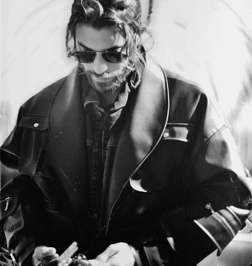 #CanYaman black and white 🤍