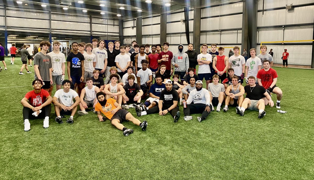 Sunday Work! 🤫🏈
<a href="/DVenerucci/">Drake Venerucci</a> <a href="/WestonSturzing1/">Weston Sturzinger</a> <a href="/kaiden_nixon/">Kaiden Nixon</a> <a href="/_mikeyyoung_/">Michael Young</a> <a href="/kamaurri_smith/">Kamaurri Smith</a> <a href="/bwalker0816/">Brayden Walker</a> @jwojciak34 <a href="/_Stot_23/">🪐Aristotle🔭</a> <a href="/JohnnyMerimee/">Jonathan Merimee</a> <a href="/Jo_sainato/">Joey Sainato</a> <a href="/BraylonSchramm/">Braylon Schramm</a> <a href="/DannyWildman/">Danny Wildman</a> <a href="/slodge03/">Shawn Lodge</a> <a href="/Teaunn2Hunter/">Teaunn Hunter</a> <a href="/esolak9/">eli solak</a> <a href="/lilpap2007/">Jacob Papesh</a> <a href="/BryceRoggow/">Bryce Roggow</a> <a href="/gavin_gubanyor/">Gavin Gubanyor</a> <a href="/HerbeleNicholas/">Nicholas Herbele</a>
