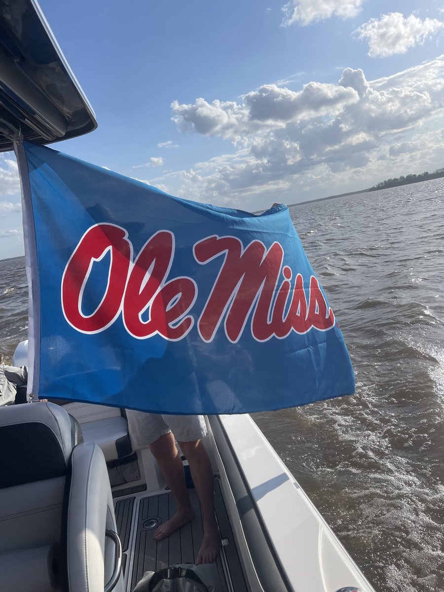 mdvanlan's tweet image. Powder blue sunday success ⁦⁦@OleMissBSB⁩ ⚾️❤️💙
