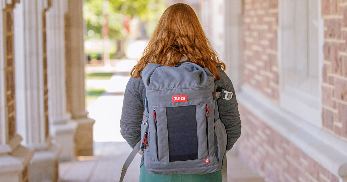 meliodesign's tweet photo. JUICE is a great solution for students to keep their phone charged, while also offering spacious storage for their schoolwork. https://t.co/a0jhd5H8IA