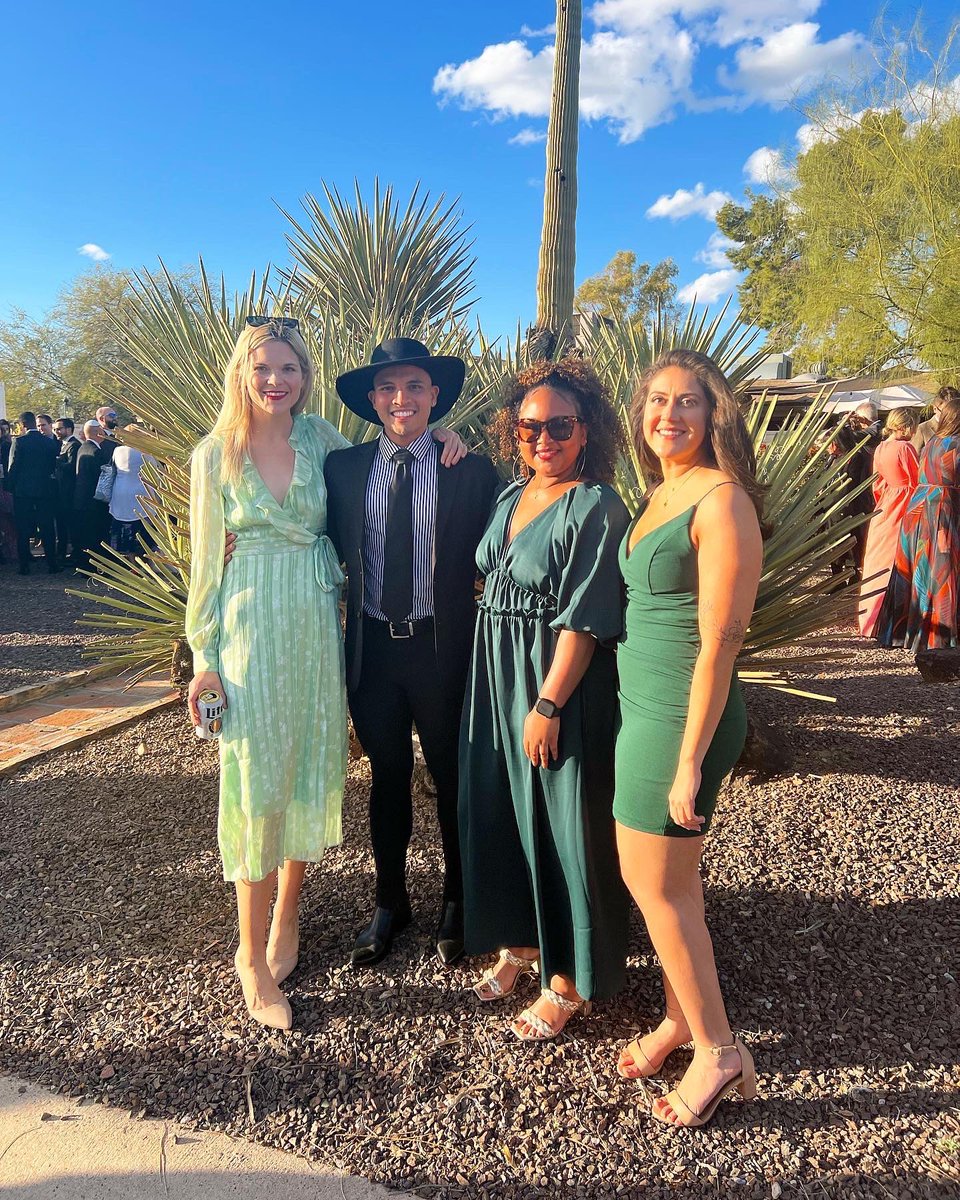 SandyGotBass's tweet photo. Such an awesome wedding weekend. 🤠 Congratulations @cooper_jess &amp; Brandon! 🎉👰🏻‍♀️🤵🏻‍♂️🎂🍾🎊 #SayYesToTheJess 💍 https://t.co/CG2MwQ6gsf