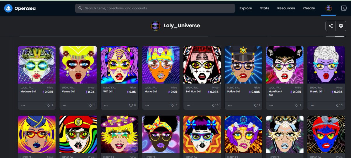 loly_universe tweet media