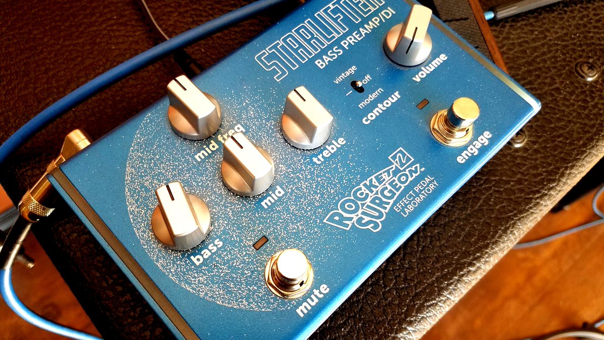 nordstrandaudio's tweet photo. Starlifter Bass Preamp/DI
#rocketsurgeonpedalss #starlifter #knowyourtone #bass #starlifterpedal #starlifterpreamp( #📷 @persianprincess242)
https://t.co/zQBpSiojiN https://t.co/FVFPDG6JsK